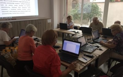 Komputer podstawowym narzędziem technologii informacyjnej